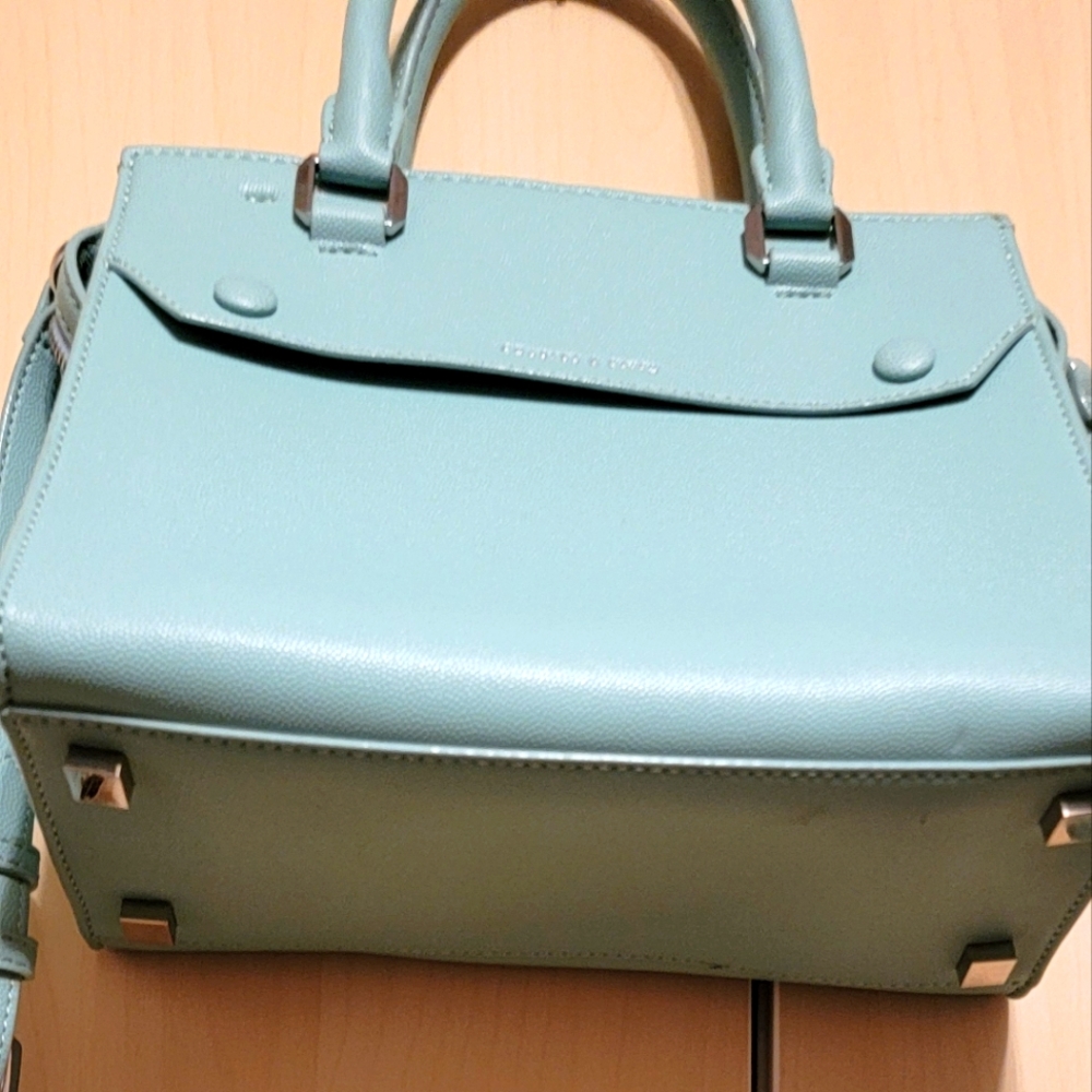 Charles & Keith handbag - Picture 7 of 7